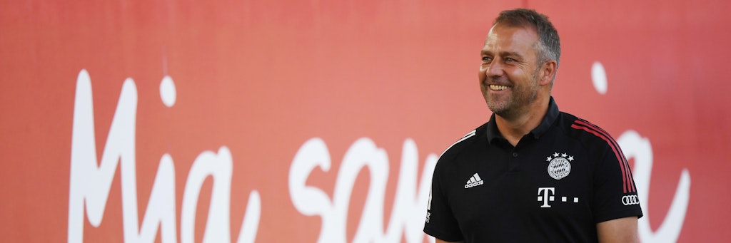 Greift bereits in seinem ersten Jahr als Cheftrainer des FC Bayern nach Europas Sternen: Trainer Hansi Flick.