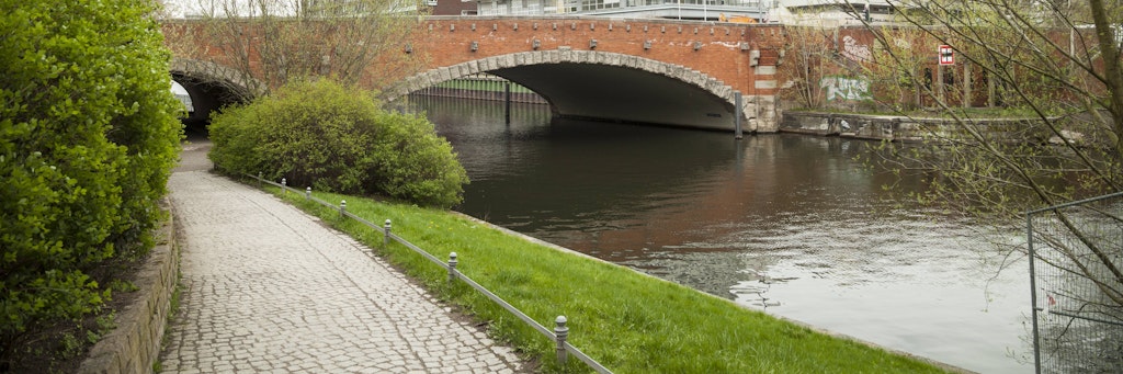 Der Landwehrkanal in Charlottenburg.