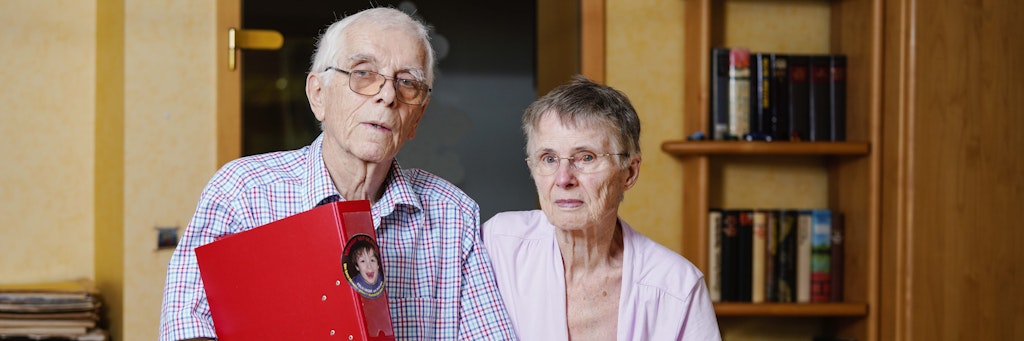 Johann und Maria Schmitz geben die Suche nach ihrem Enkel Felix nicht auf.