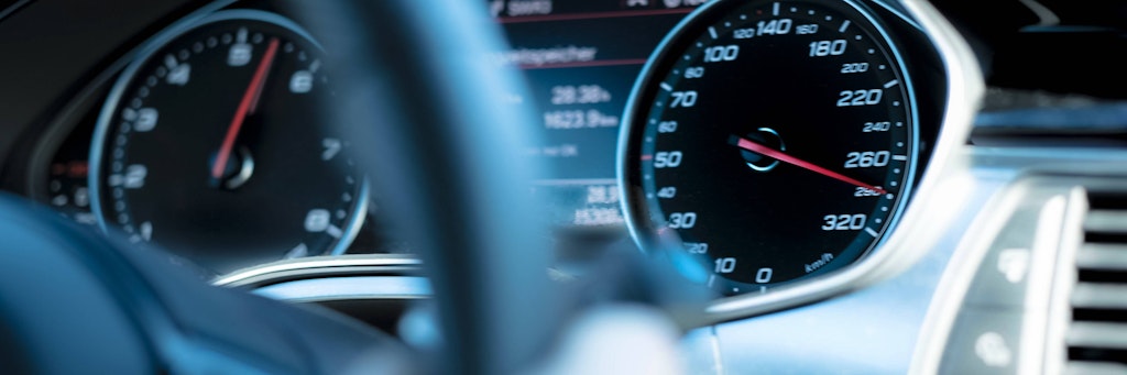 Ein 13-Jähriger gab bei einer verbotenen Fahrübung auf der Autobahn in Mecklenburg-Vorpommern Gas. 