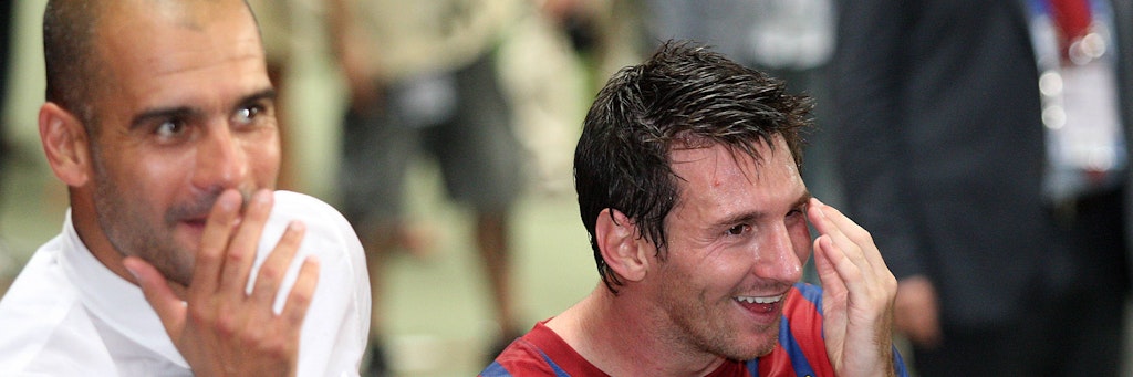 Lionel Messi (r.) will zu seinem Lieblingstrainer Pep Guardiola, der bei Manchester City tätig ist.