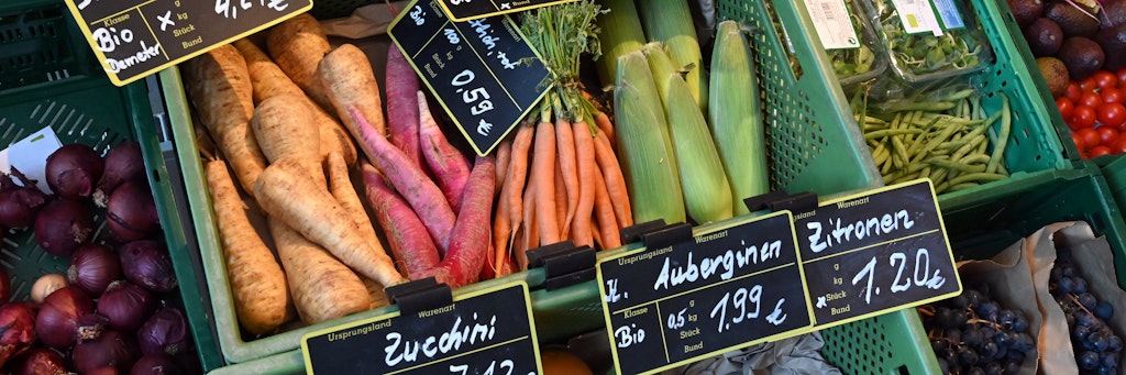 Im Laden, in der Umgebung auch per Lieferwagen: In Finsterwalde sind bei Soreegio regionale Lebensmittel im Angebot.