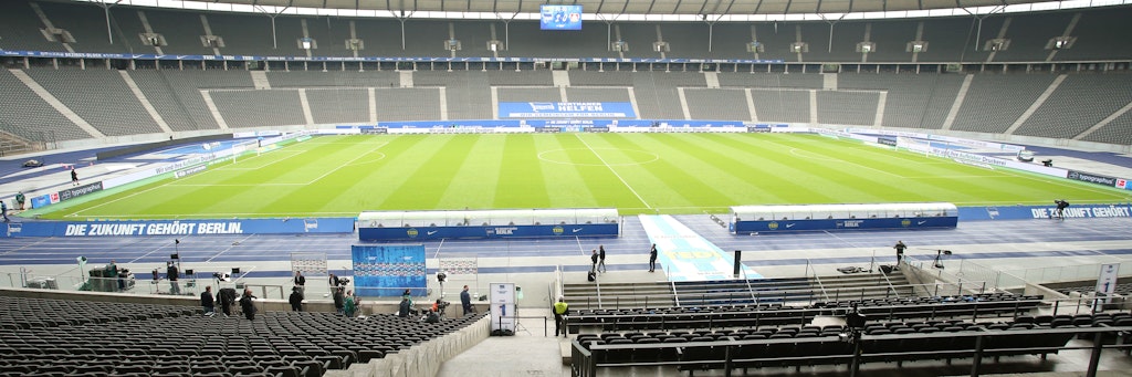 Geisterkulisse im Olympiastadion vor einem Hertha-Spiel.