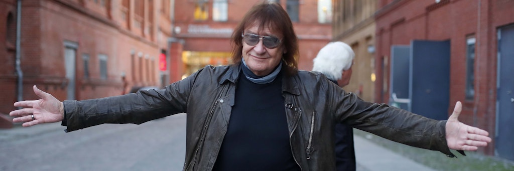 Plötzlich steht er da: Ex-Puhdy Dieter „Maschine“ Birr auf Kultur-Tour in der Kulturbrauerei.