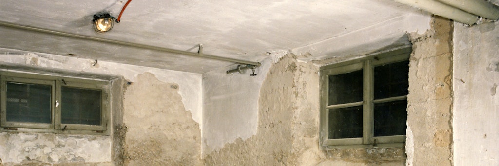 Ein 45-jähriger Mann ist Wien im Keller eines Einfamilienhauses gefangen gehalten worden (Symbolbild).