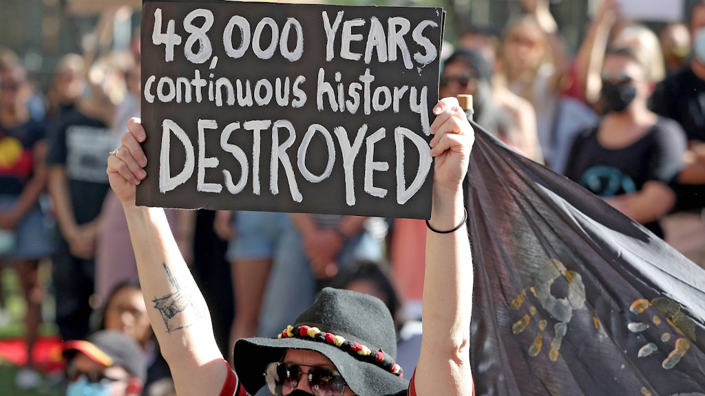Demonstranten protestieren im Juni in der australischen Stadt Pearth gegen Rio Tinto.
