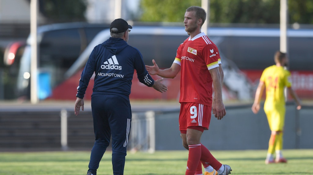 Tschüss Trainer: Unions Sebastian Andersson (r.) wird sich dem 1. FC Köln anschließen, wenn Cordoba zu Hertha BSC wechselt. 