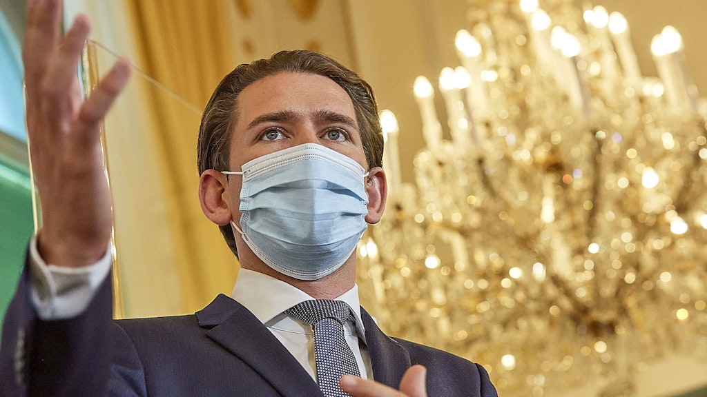 Bundeskanzler Sebastian Kurz ÖVP, mit Mund-Nasen-Schutzmaske.