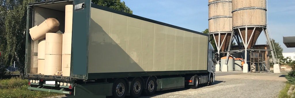 In diesem Kühllastwagen sollen sich mindestens 38 Migranten befunden haben.