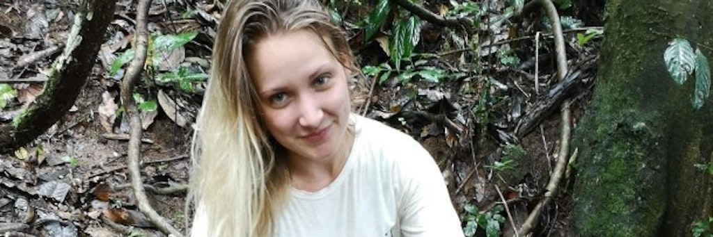 Scarlett S.: Mit diesem Foto fahndet die Polizei nach der Vermissten.