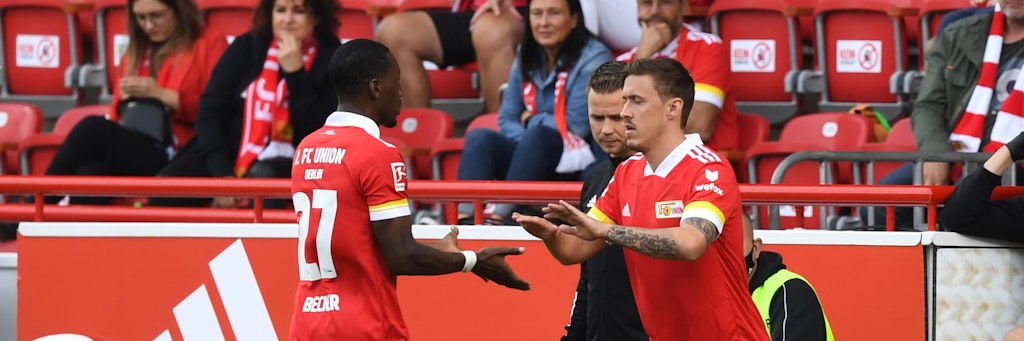 Max Kruse (r.) kommt als Joker für Sheraldo Becker. 