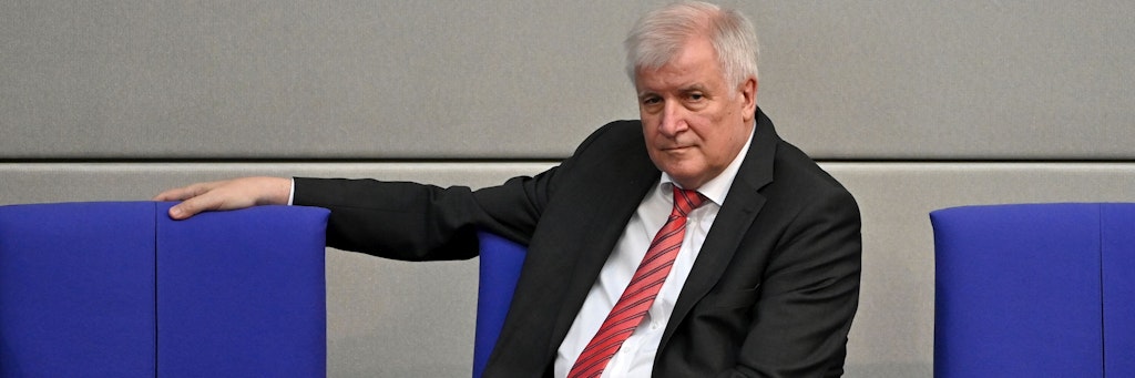 Bundesinnenminister Horst Seehofer (CSU) will beim Problem Rassismus nicht die Polizei in den Fokus rücken.