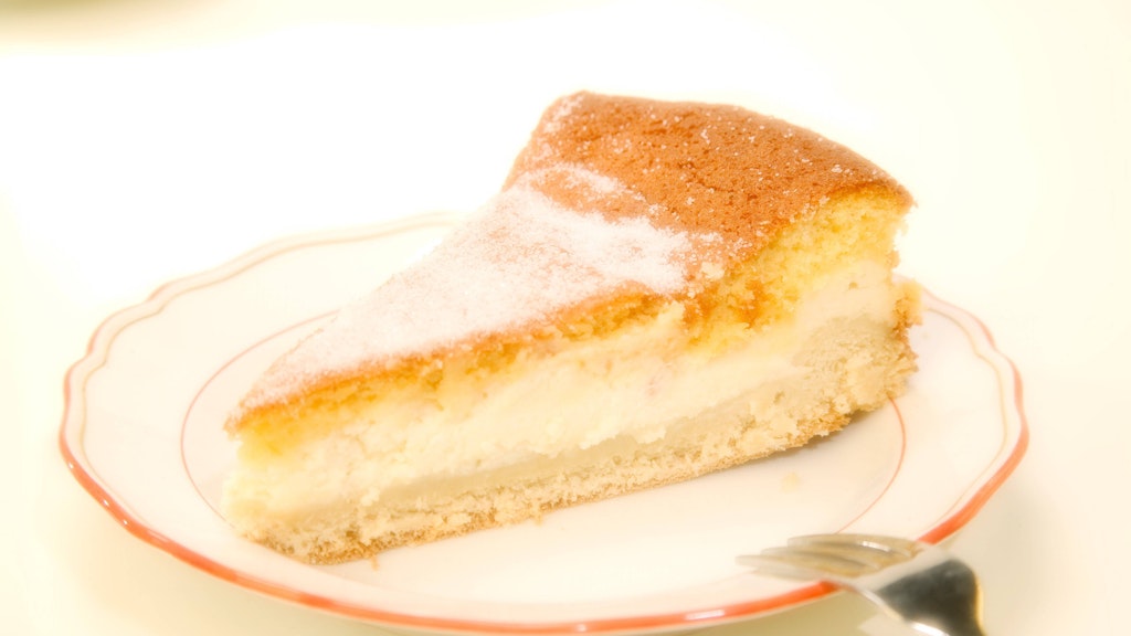 Gehört auf jede Kaffeetafel: Die Dresdner Eierschecke.