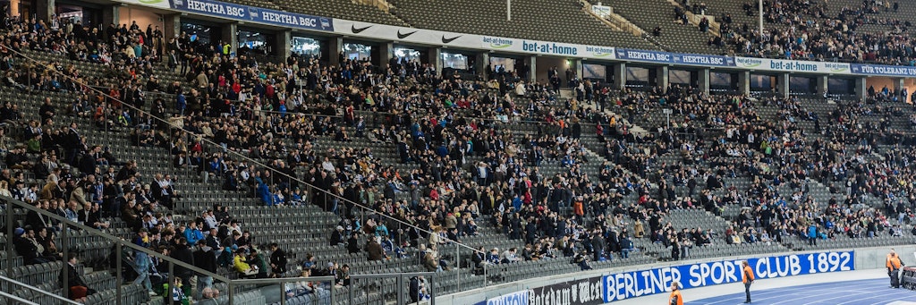 Wie viele Zuschauer am Freitag zum Hertha-Heimspiel gegen Frankfurt kommen dürfen, steht noch nicht fest. 