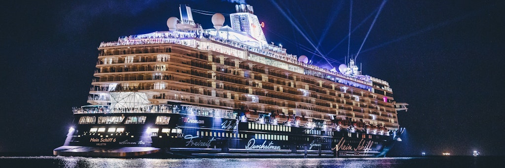 Das Kreuzfahrtschiff „Mein Schiff 6“ der Reederei TUI Cruises.