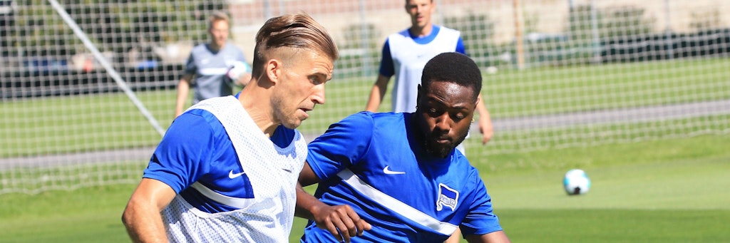 Peter Pekarik oder Zugang Deyo Zeefuik? Ein Herthaner wird es am Freitag mit Frankfurts Filip Kostic zu tun bekommen. 
