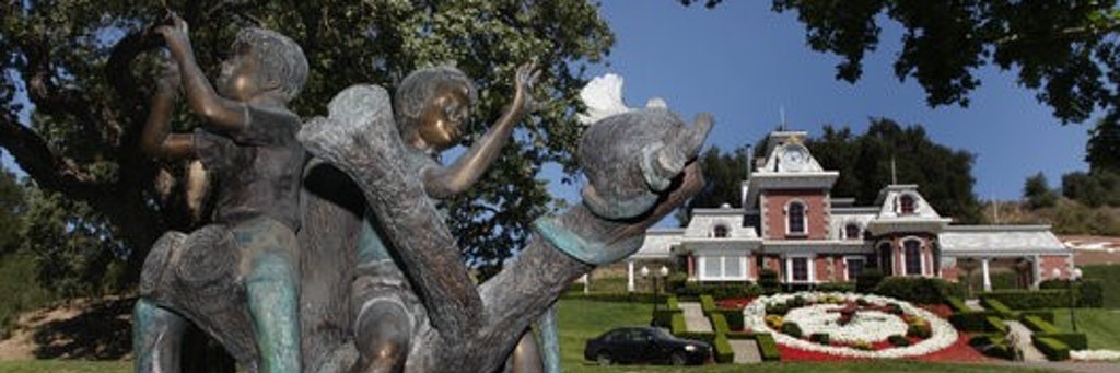 Die Jackson-Schätze kommen unter den Hammer. Im Bild: Eine Bronzeskulptur auf dem Gelände von Jacksons sagenumwobener Ranch.