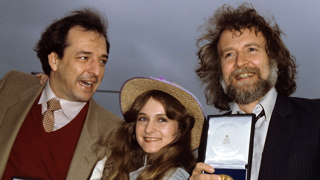 Ralph Siegel 1982 mit Nicole und Texter Bernd Meinunger nach dem Sieg beim ESC.