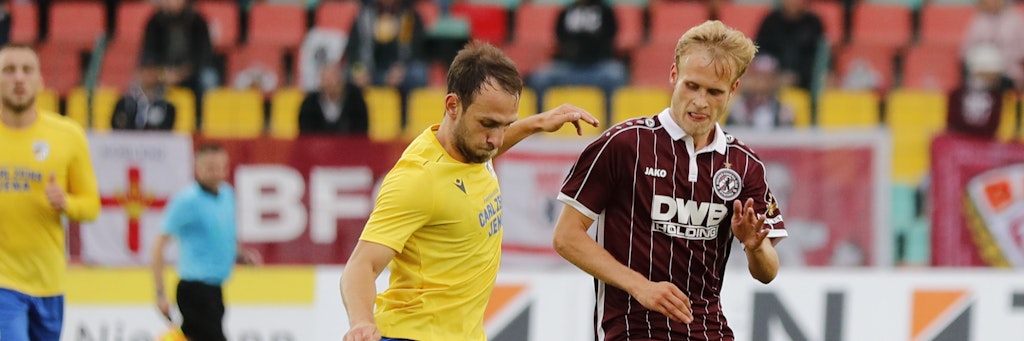 Lucas Brumme (r.) macht seinem Trainer Christian Benbennek derzeit viel Freude.