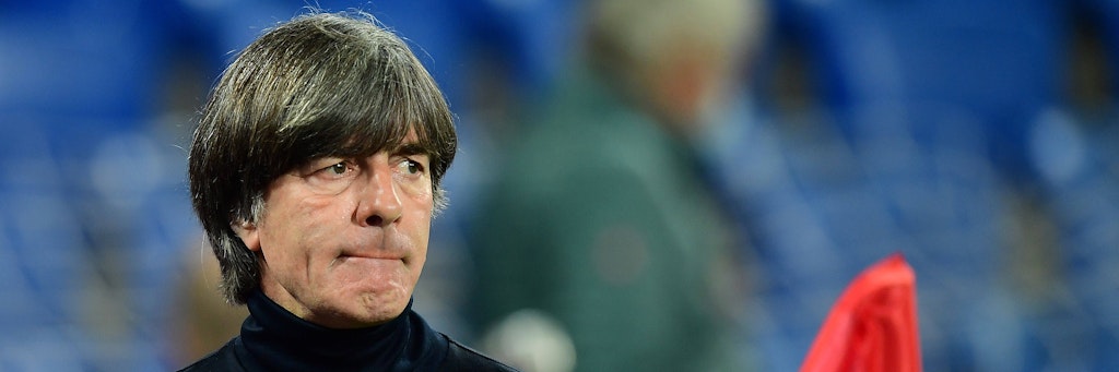 Bundestrainer Jogi Löw wirkte nach dem 1:1 in Basel angefressen.