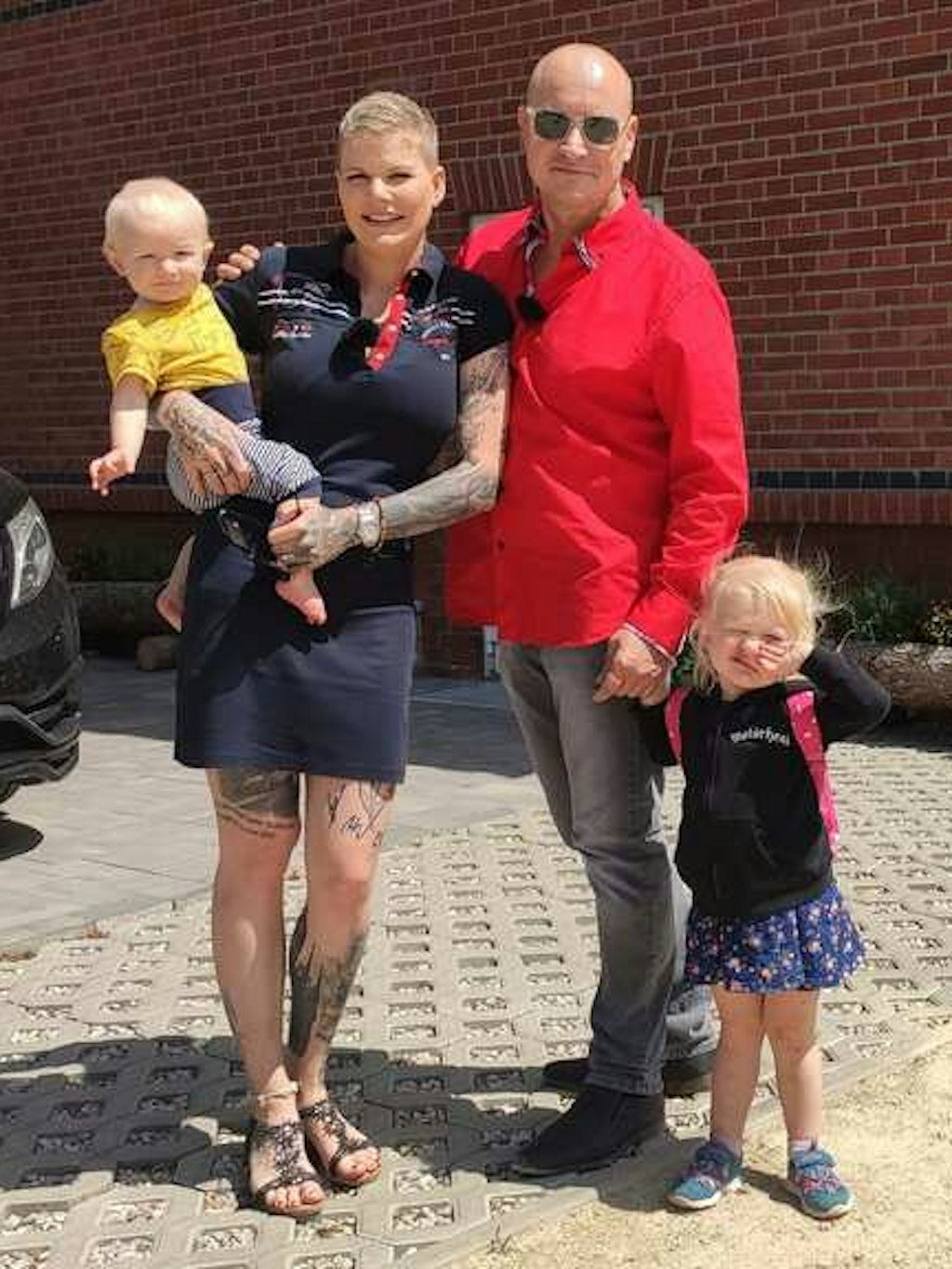 Melanie Müller, ihr Mann Mike und die Kinder Mia und Matty. 