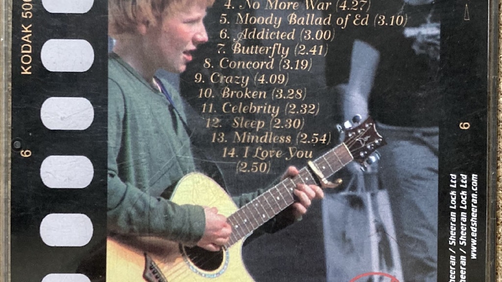 Die Rückseite von Ed Sheerans erster Demo-CD namens „Spinning Man“. 