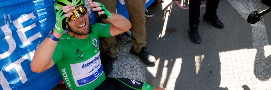 Fix und fertig, aber überglücklich: Mark Cavendish nach seinem Sieg auf der 13. Tour-Etappe in Carcassonne.