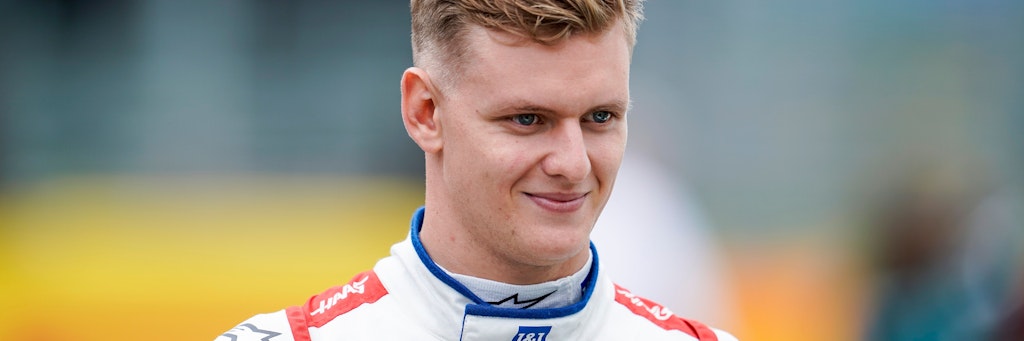 Mick Schumacher träumt von einer Zukunft in einem schnellen Auto.