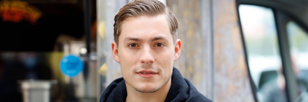 Henrik Stoltenberg war bei "Love Island" der alberne Prolet. Doch jetzt wirkt er nachdenklich.