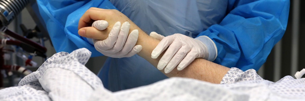 Im Nachhinein wünscht sich manch ein im Sterben liegender Corona-Patient, er hätte sich doch impfen lassen (Symbolbild).