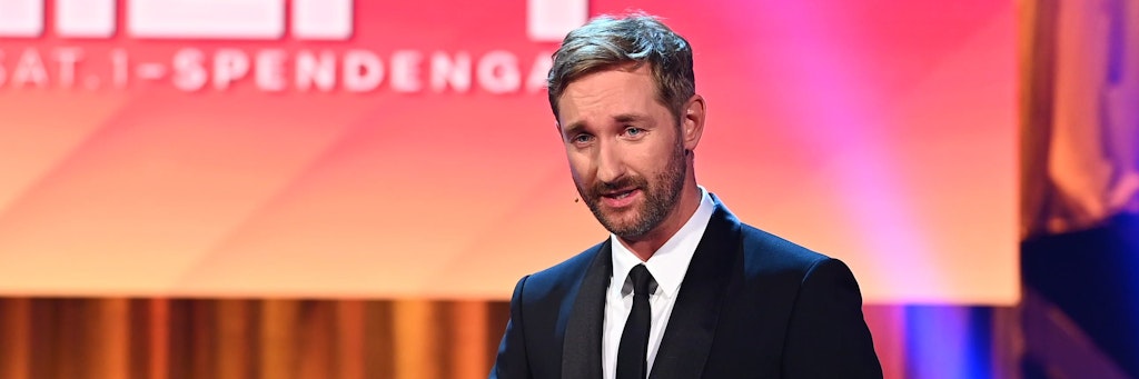 „Frühstücksfernsehen“-Moderator Daniel Boschmann moderierte die Sendung „Deutschland hilft. Die Sat.1-Spendengala“.