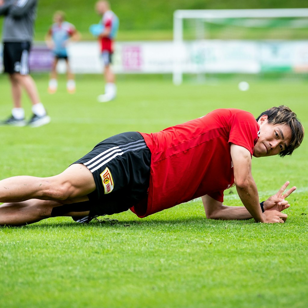 Keita Endo konnte die Trainingseinheit am Vormittag etwas früher beenden, in der Urs Fischer die Mannschaft fast zwei Stunden lang umherscheuchte.