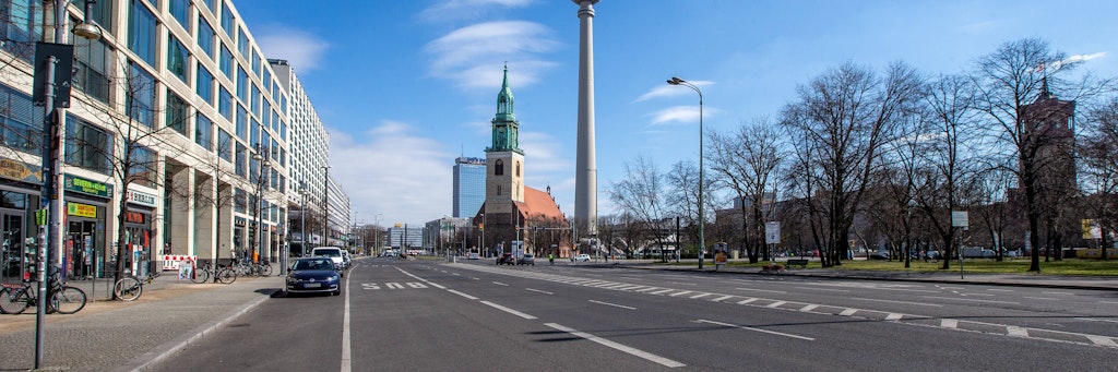 Die Berliner Karl-Liebknecht-Straße