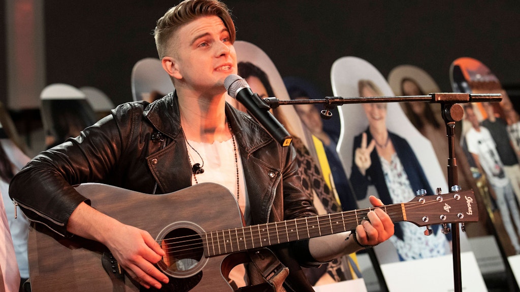 Vincent Gross hat Millionen Fans, tritt auch im „Fernsehgarten“ und bei „Immer wieder sonntags“ auf.