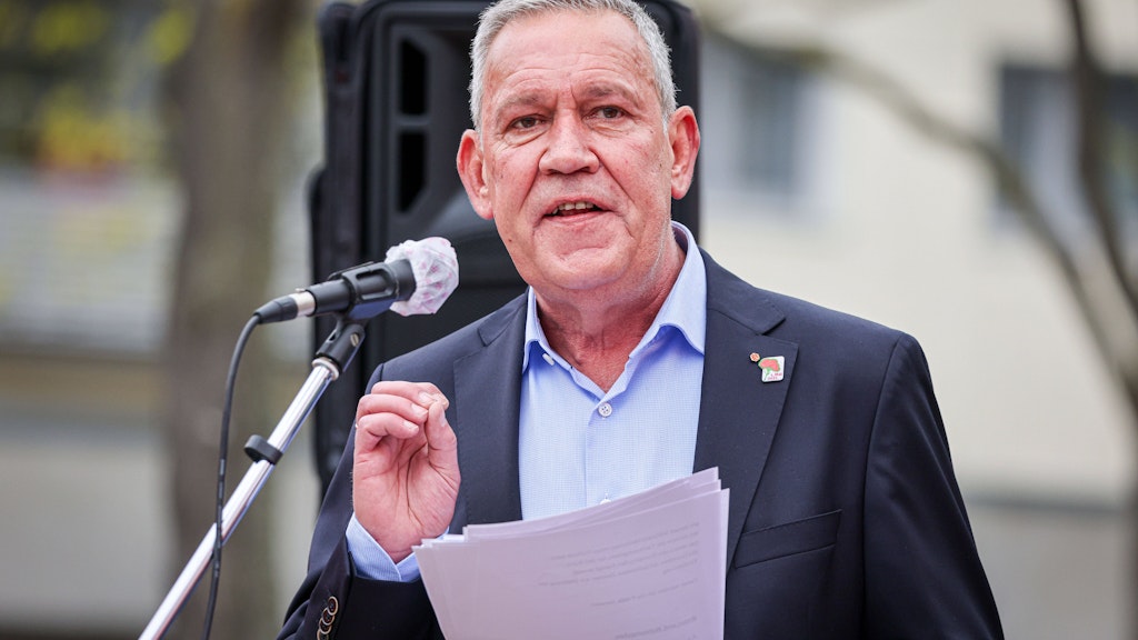 Robert Feiger, Vorsitzender der IG Bauen-Agrar-Umwelt fordert einen neuen Kurs beim Wohnungsbau.