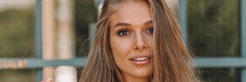 Lola Weippert moderiert verschiedene Formate für TVNow.