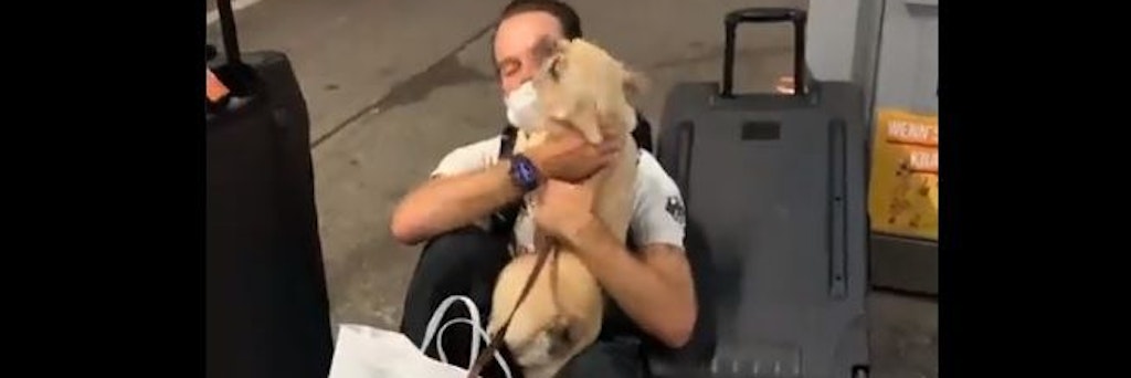 Simon Geschke und sein Hund: So herzlich kann ein Olympia-Empfang sein.