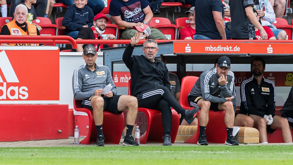 Union-Trainer Urs Fischer mahnt vor dem Leverkusen-Duell zum Bundesliga-Start. 