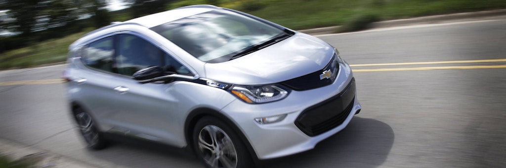 Der Chevrolet Bolt EV eines Familienvaters brannte aus, ein technischer Defekt war Schuld. Doch auf dem Schaden bleibt er trotz Garantie und Versicherung sitzen. (Symbolbild)