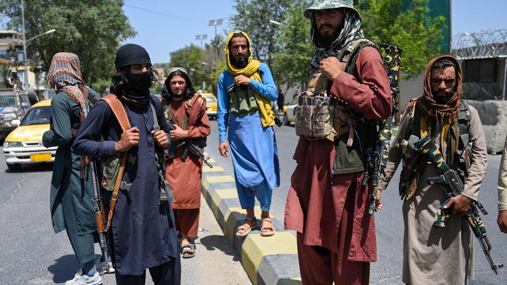 Die siegreichen Taliban: Männer in Sandalen vertrieben eine hochgerüstete Armee.
