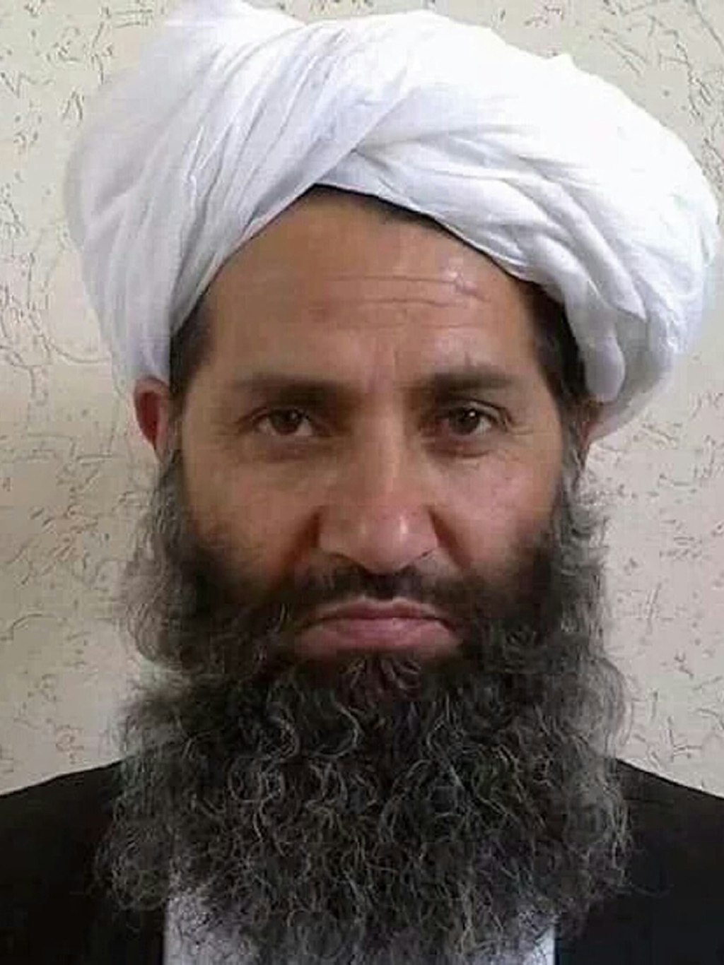 Mullah Haibatullah Achundsada gilt als eigentlicher Anführer der Taliban, jedoch eher im religiösen Sinne.