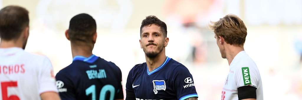 Stevan Jovetic (31) bekommt viel Lob und ein bisschen Kritik von Hertha-Trainer Pal Dardai nach 1:3 beim 1. FC Köln. 