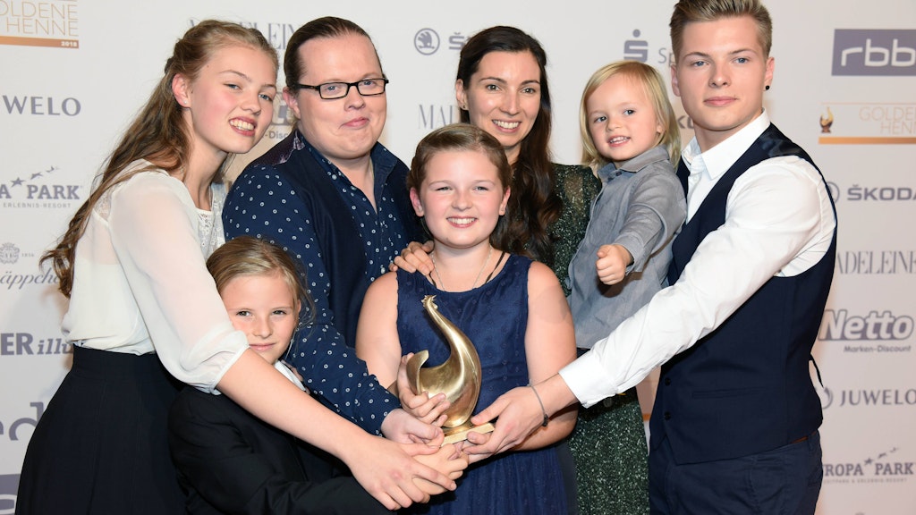 Angelo Kelly und Familie bei der Goldene Henne 2018