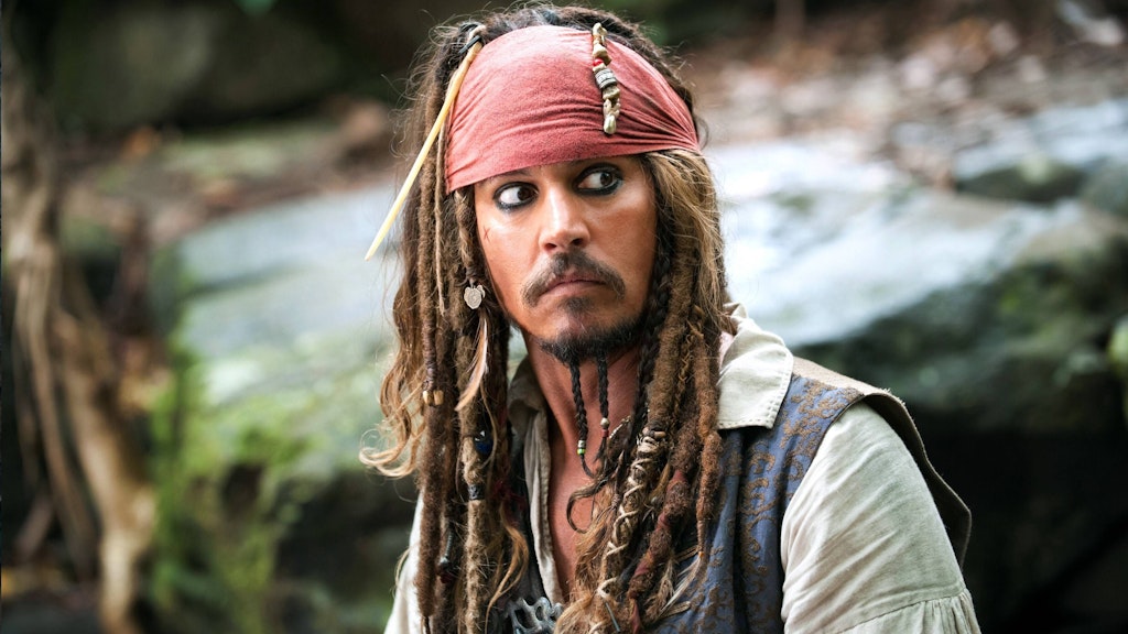 Absolut Kult: Johnny Depp als Pirat Captain Jack Sparrow in der „Fluch der Karibik“-Reihe.