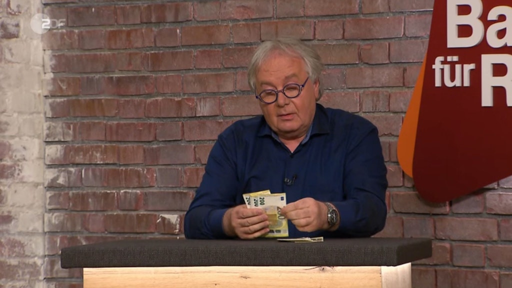 „Bares für Rares“-Händler Thorsden Schlößner erhält den Zuschlag für das Gemälde.
