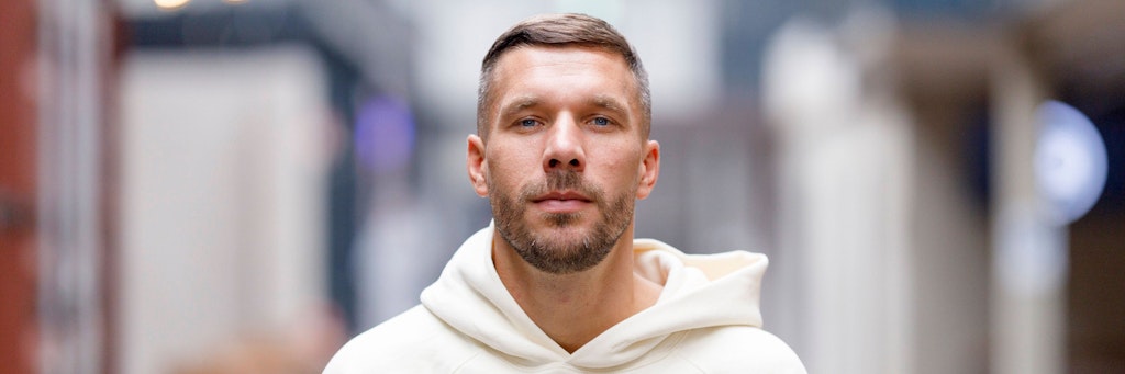 Fußball-Weltmeister Lukas Podolski wird nun doch nicht als Juror beim Supertalent zu sehen sein.