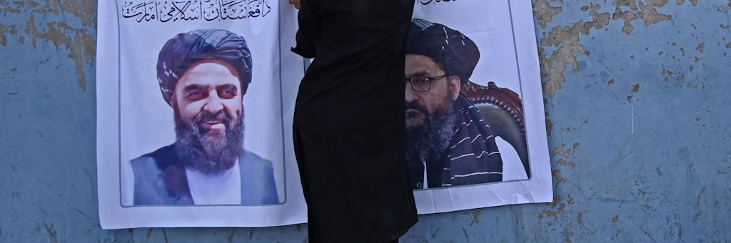 In Kabul werden schon Poster von Taliban-Führern verkauft. Mit ihnen müssen die USA eine Art Einverständnis erzielen – und umgekehrt.