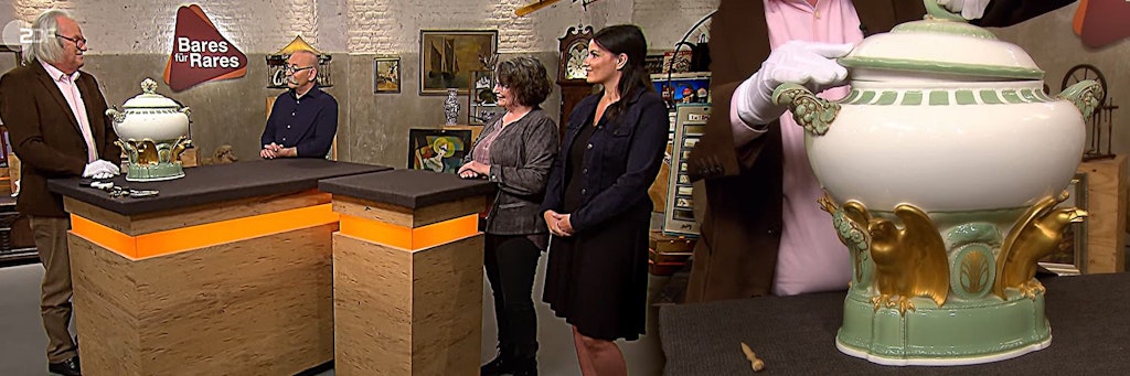 Diese Terrine sollte bei „Bares für Rares“ unter den Hammer kommen. Links: Kunst-Experte Albert Maier, Moderator Horst Lichter und Marion und Doreen Wiesenhöfer.