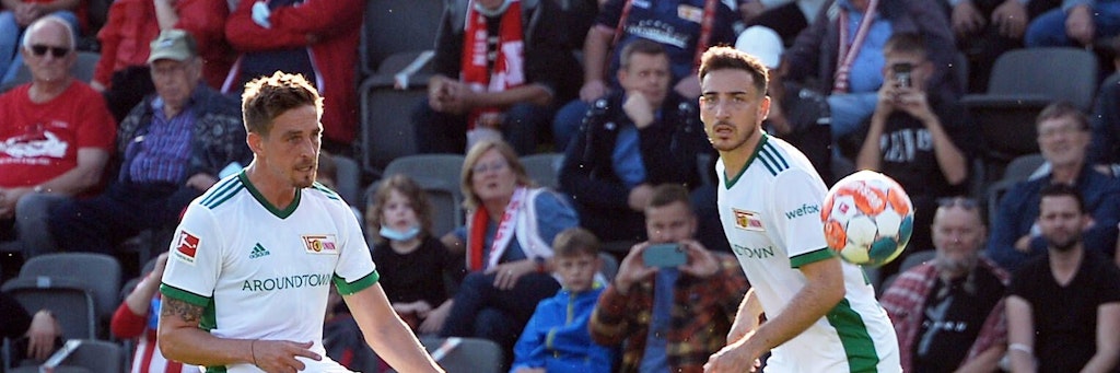 Kevin Möhwald (l.) und Bastian Oczipka erweitern den Spielraum von Union-Trainer Urs Fischer.