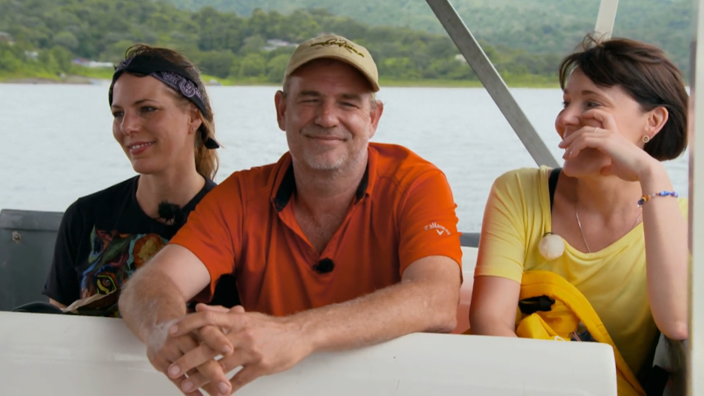„Bauer sucht Frau International“-Kandidat Nico hat Stress mit Tirza und Nicola.